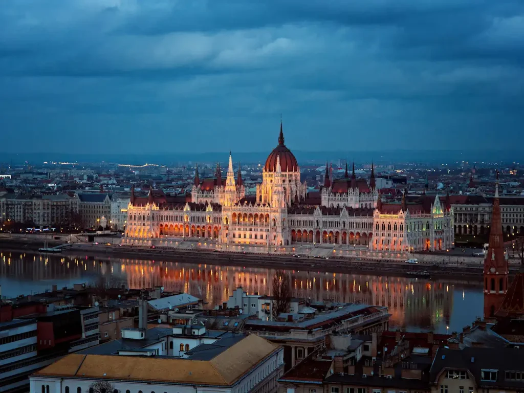 budapest pamplona